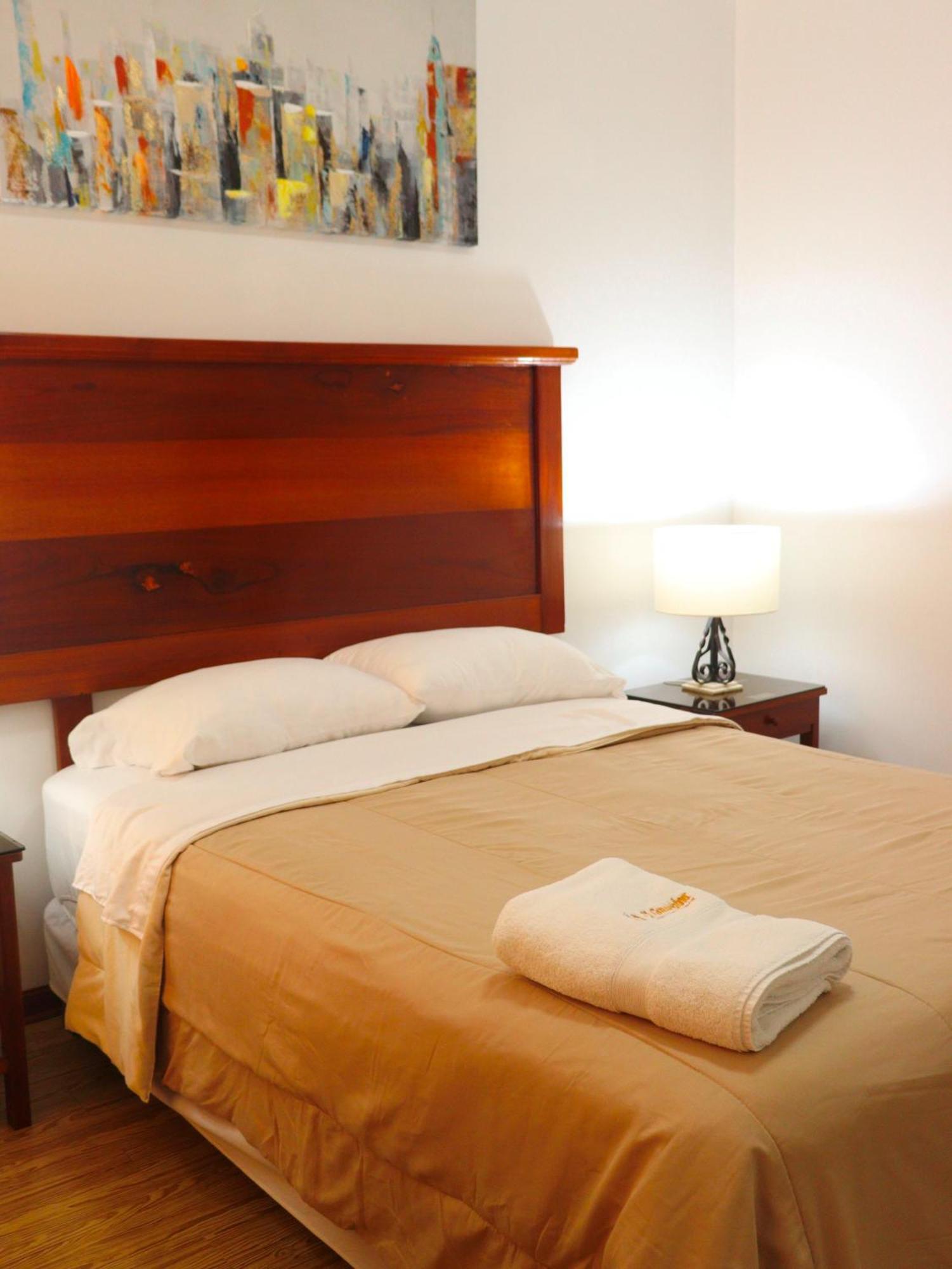Hostal El Candelabro Pisco Esterno foto